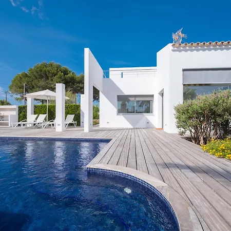 Xipell 9 * Cala Santandria (Menorca)